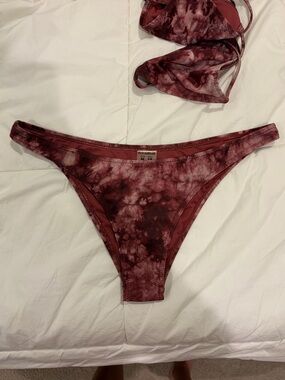 Pull&Bear Maroon Tie-Dye Bikini Bottom